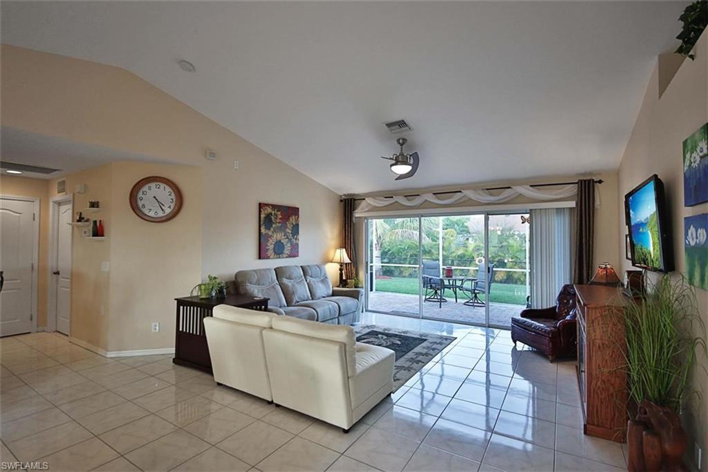 GATOR CIRCLE - Residential