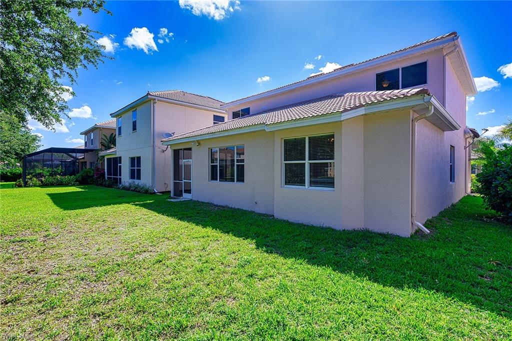 STONEYBROOK - Residential