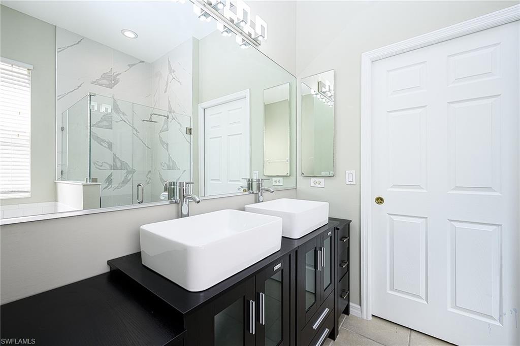 STONEYBROOK - Residential