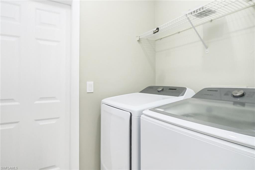 STONEYBROOK - Residential