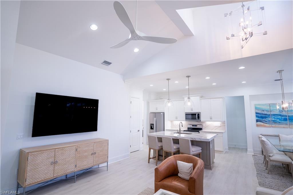 ISLES OF COLLIER PRESERVE - Residential