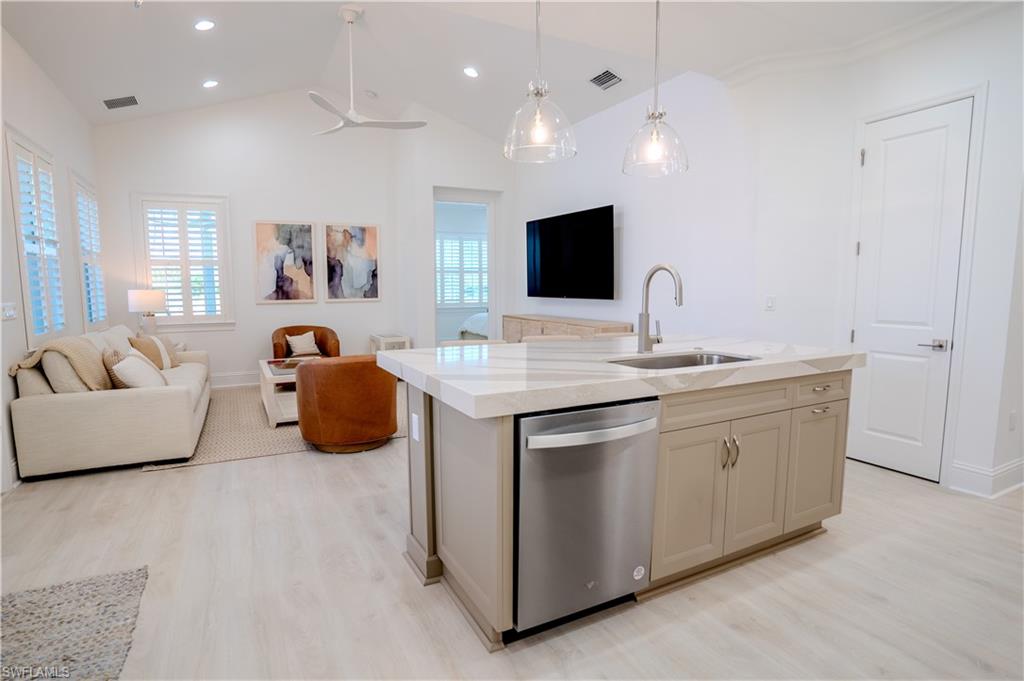 ISLES OF COLLIER PRESERVE - Residential