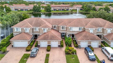 9808 Roundstone CIR FORT MYERS FL 33967