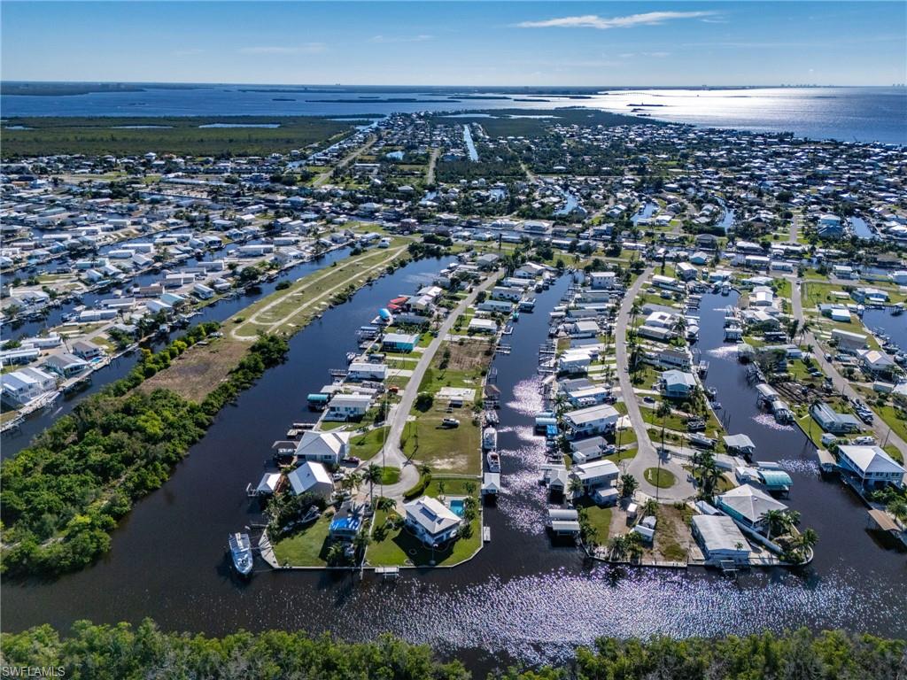 ISLE OF PINES - Land