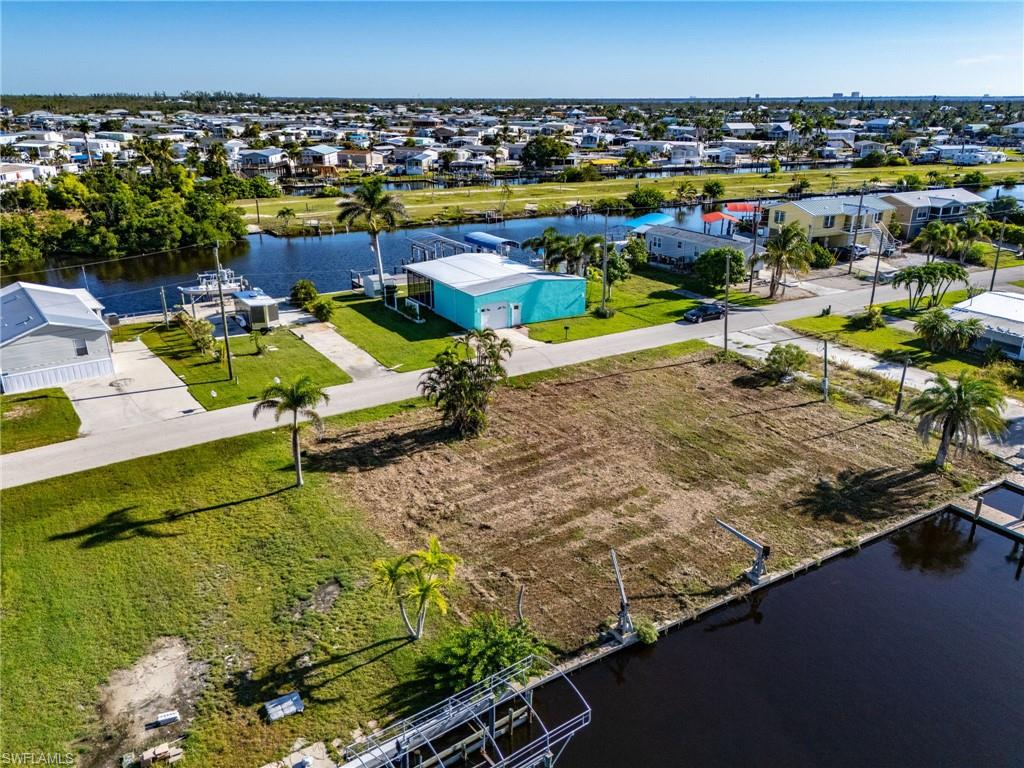 ISLE OF PINES - Land