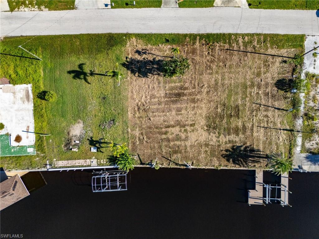 ISLE OF PINES - Land