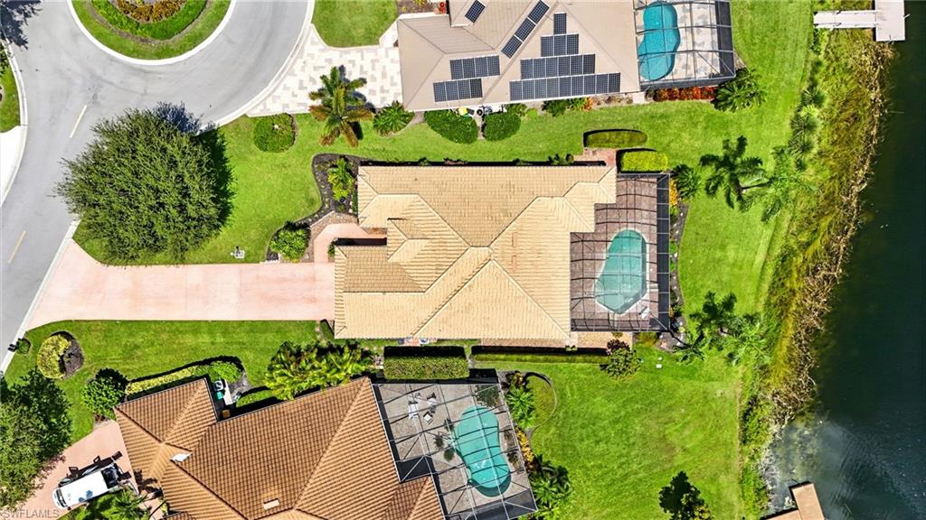 LONGSHORE LAKE - Residential