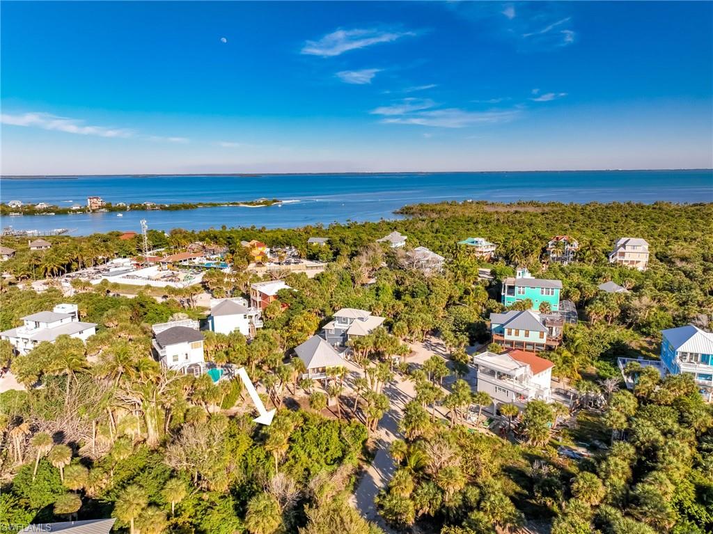 CASTAWAY KEY UNRECORDED SUBDIVISION - Land