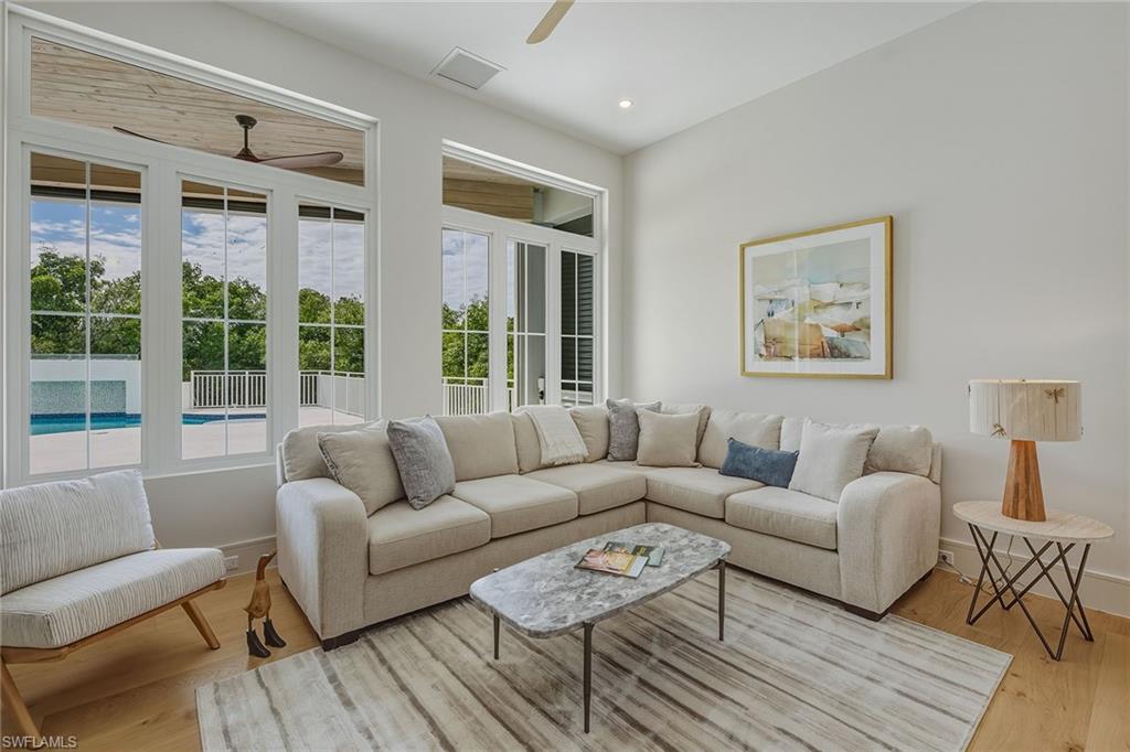 MARCO ISLAND - Residential