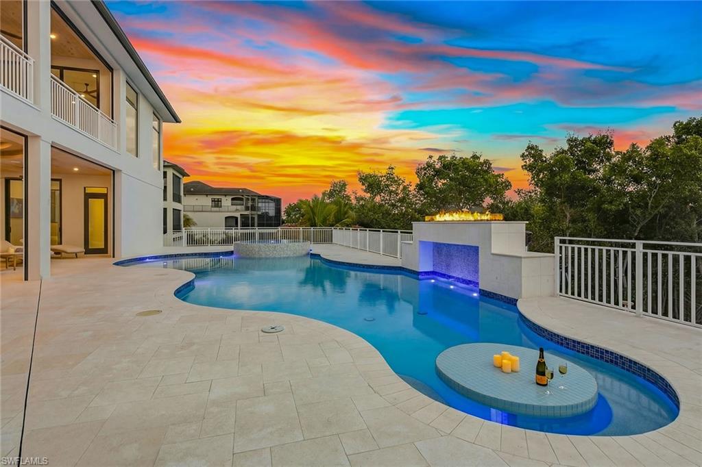 MARCO ISLAND - Residential