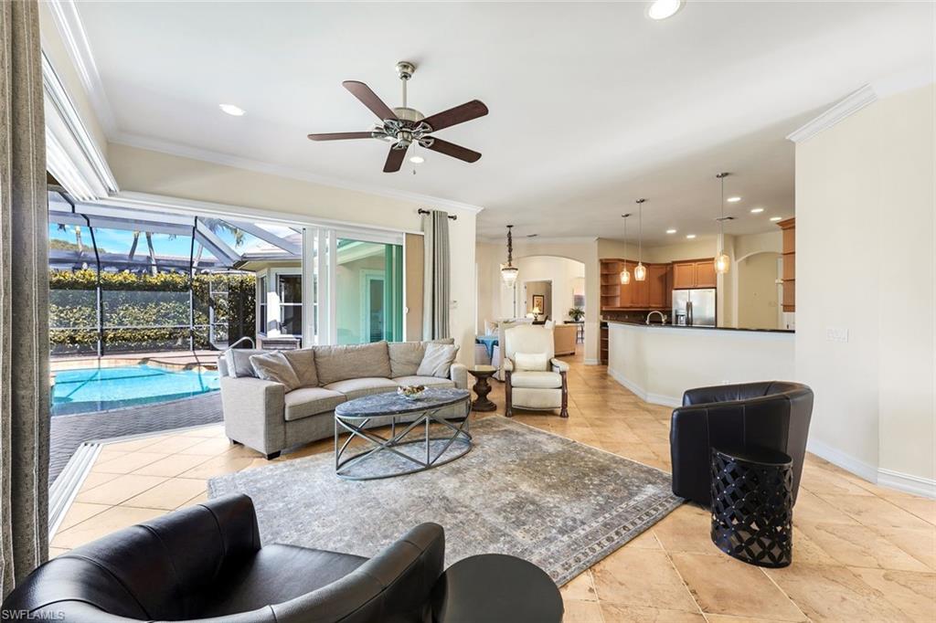 BANYAN WOODS - Residential