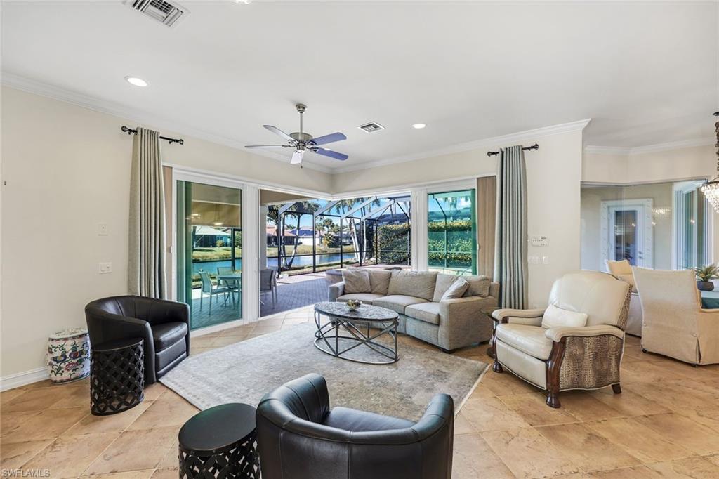 BANYAN WOODS - Residential