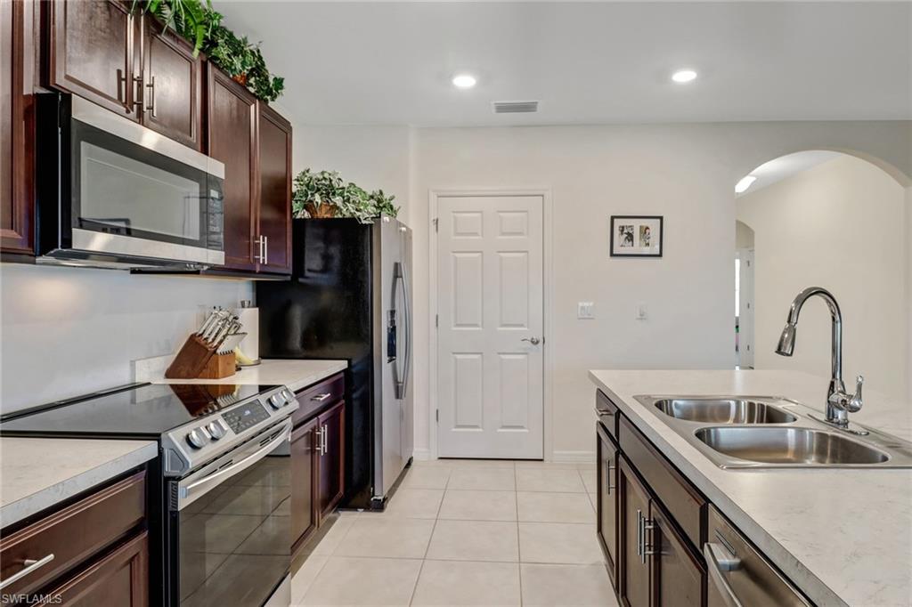 MARBLEBROOK - Residential