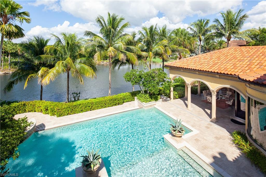 ESCADA AT TIBURON - Residential