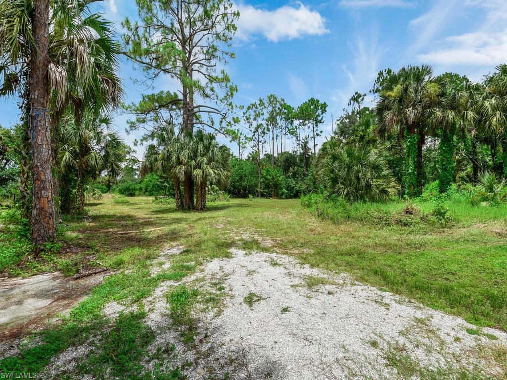 GOLDEN GATE ESTATES - Residential