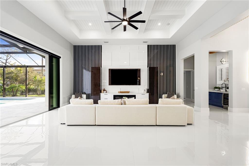 PINE RIDGE - Residential