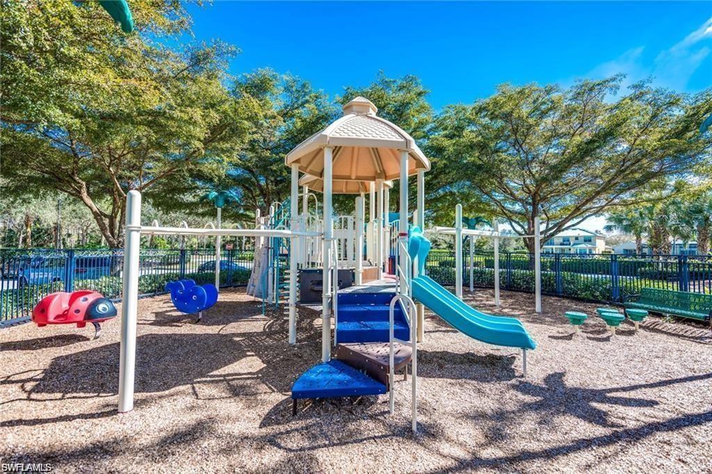 SATURNIA LAKES - Residential