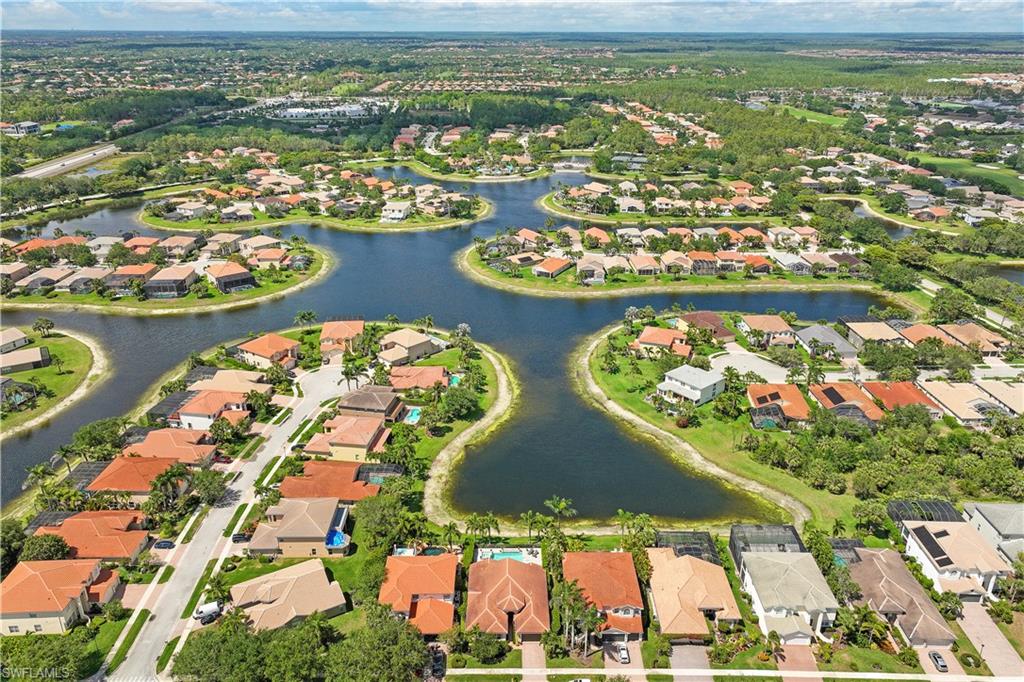 SATURNIA LAKES - Residential