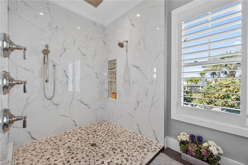 BRIGHTWATER - Residential