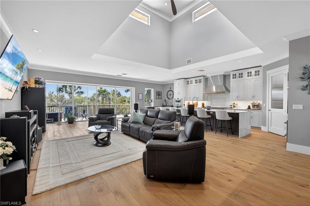 BRIGHTWATER - Residential