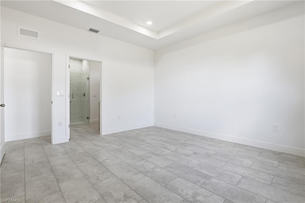 PORT LABELLE - Residential Lease