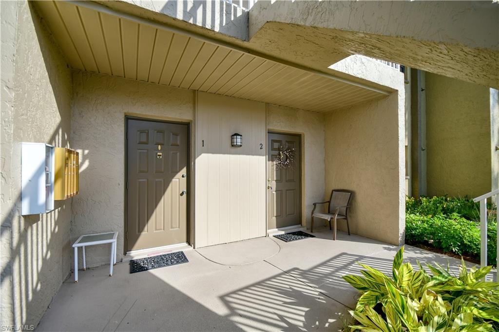 LOCHMOOR VILLAS - Residential