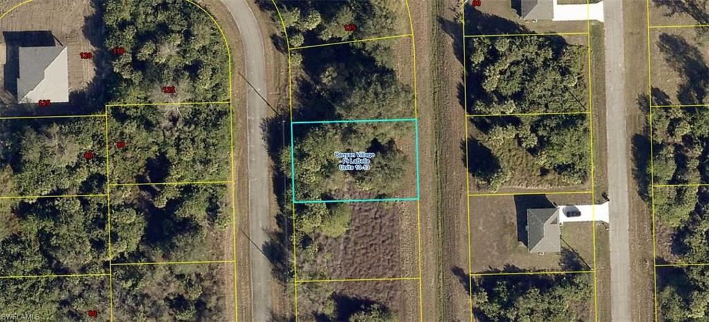 BANYAN VILLAGE - Land