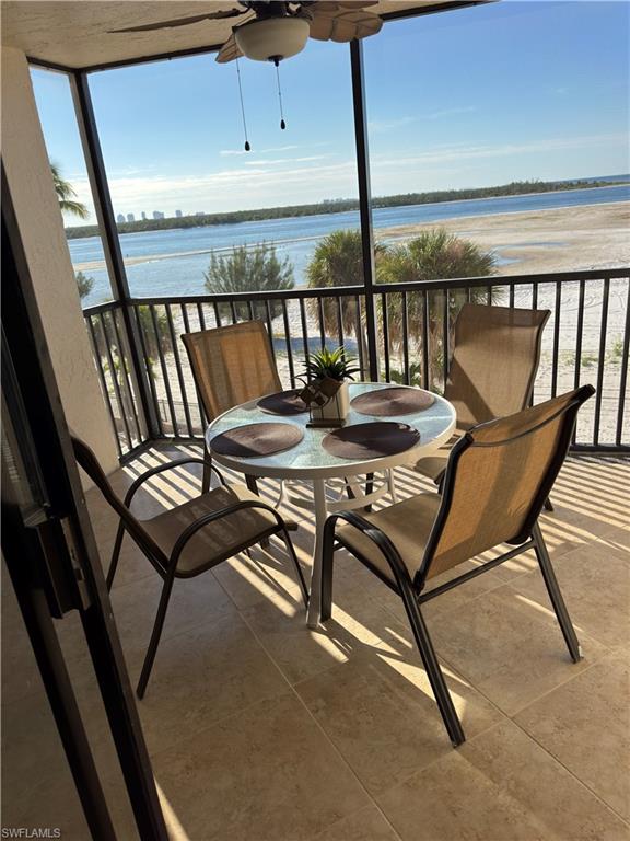 CARLOS POINTE - Residential