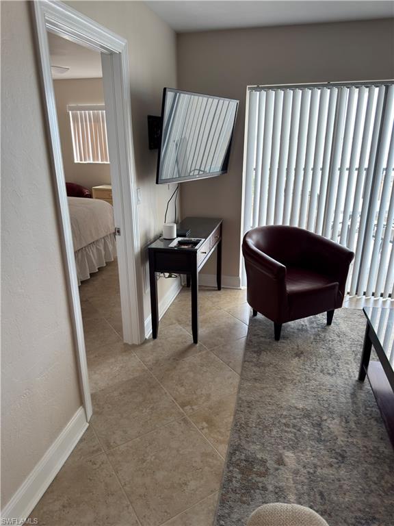 CARLOS POINTE - Residential