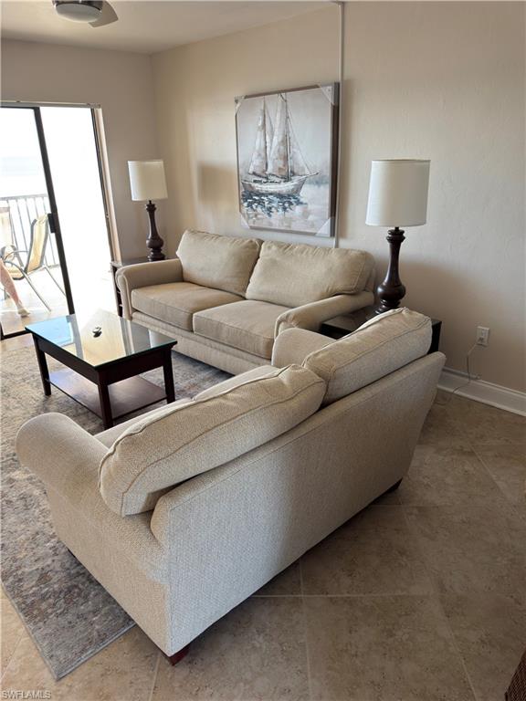 CARLOS POINTE - Residential