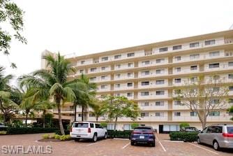 CARLOS POINTE - Residential