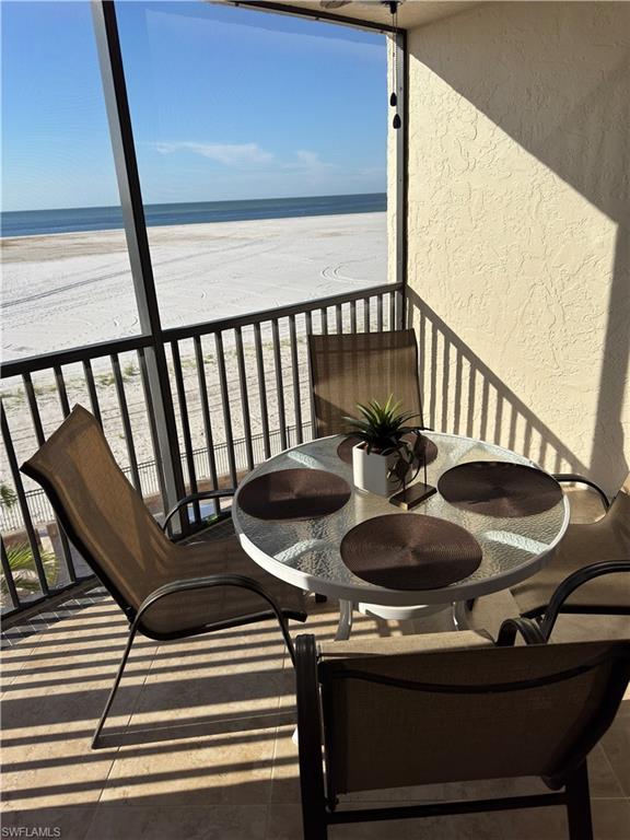 CARLOS POINTE - Residential