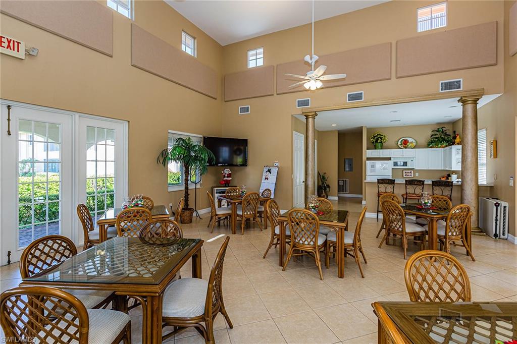 COURTYARD TOWERS - Residential