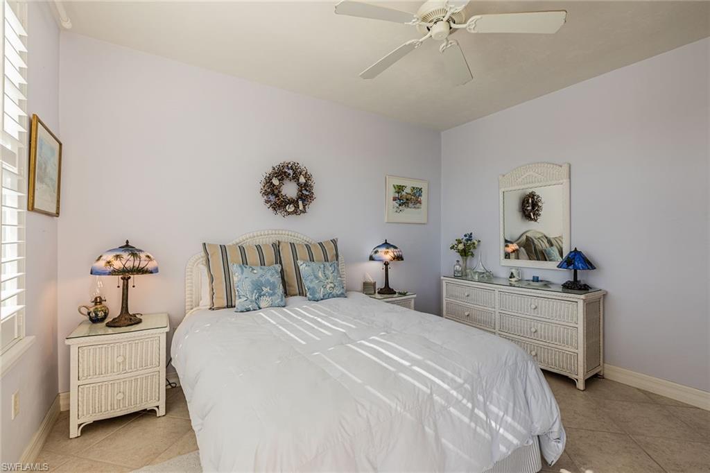 COURTYARD TOWERS - Residential