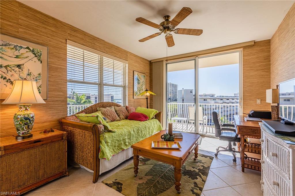 COURTYARD TOWERS - Residential