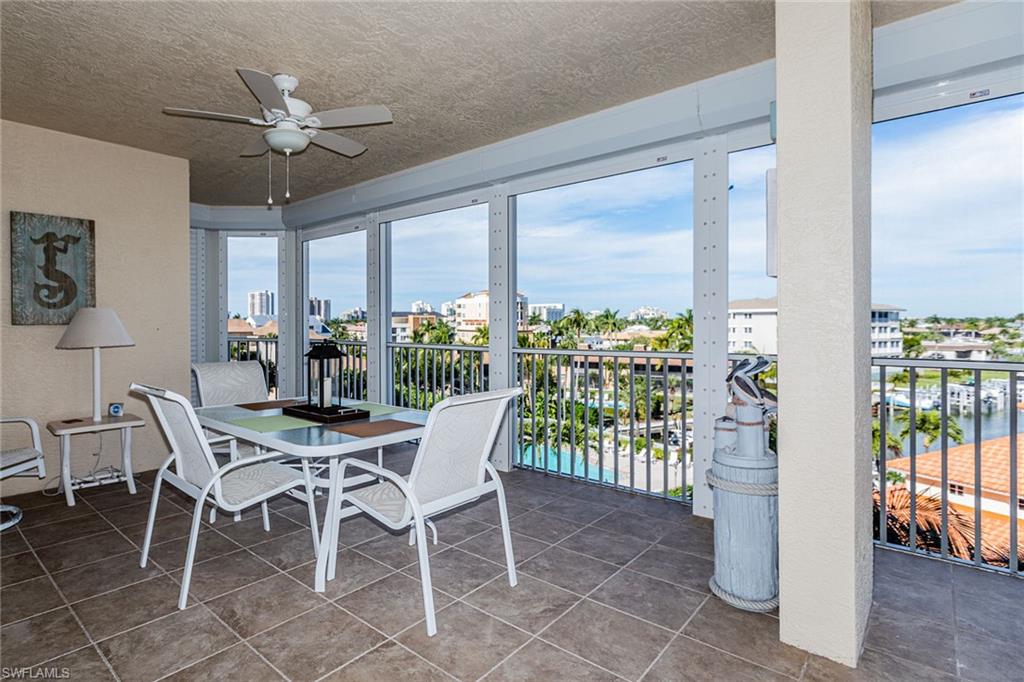 COURTYARD TOWERS - Residential