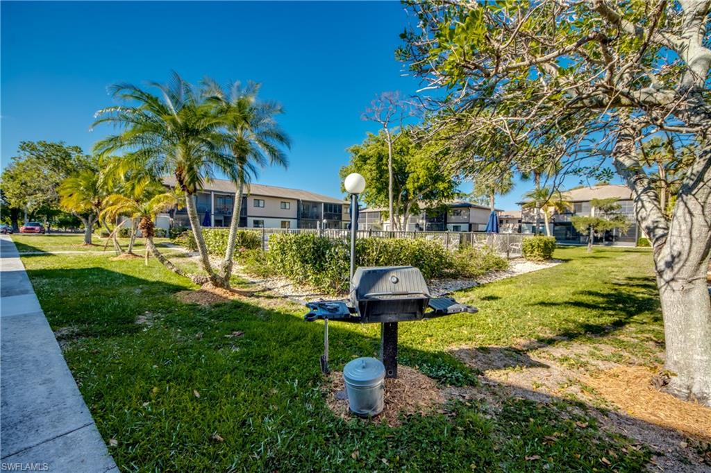 COUNTRY PINES CONDO - Residential