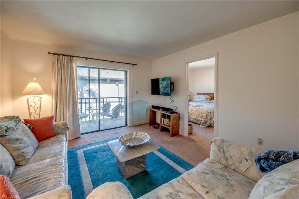 COUNTRY PINES CONDO - Residential