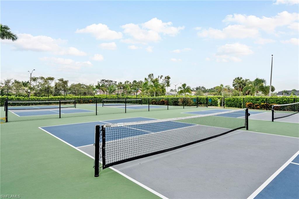 CROSS CREEK ESTATES - Residential