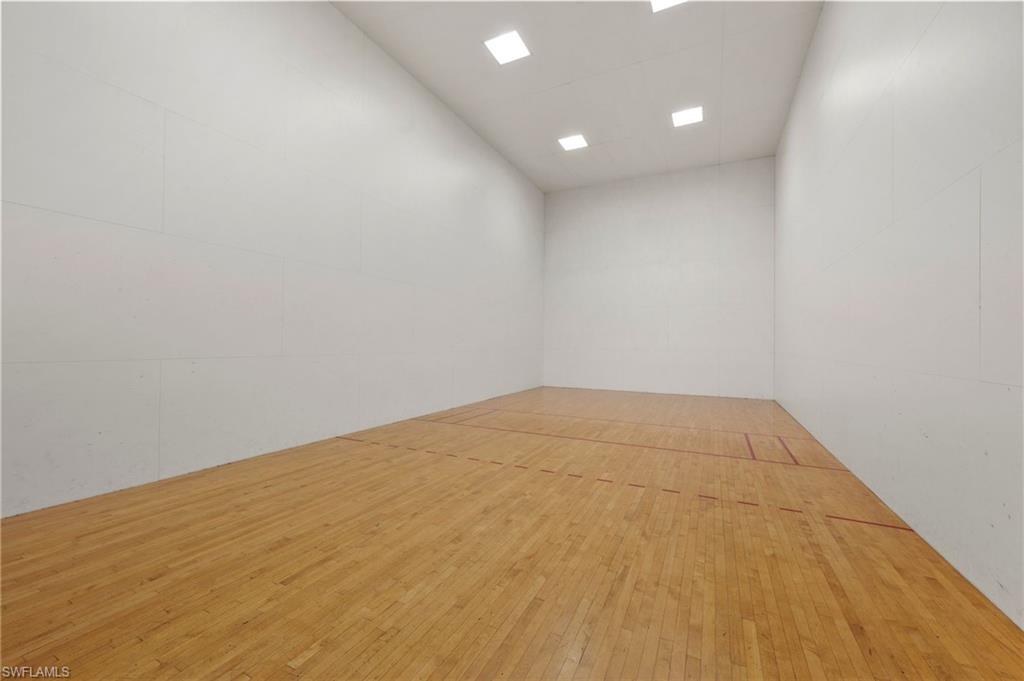 CROSS CREEK ESTATES - Residential