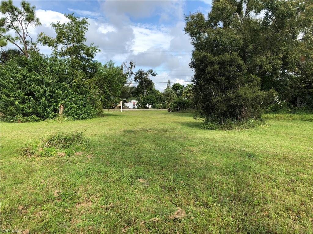 MYRTLE COVE ACRES - Land