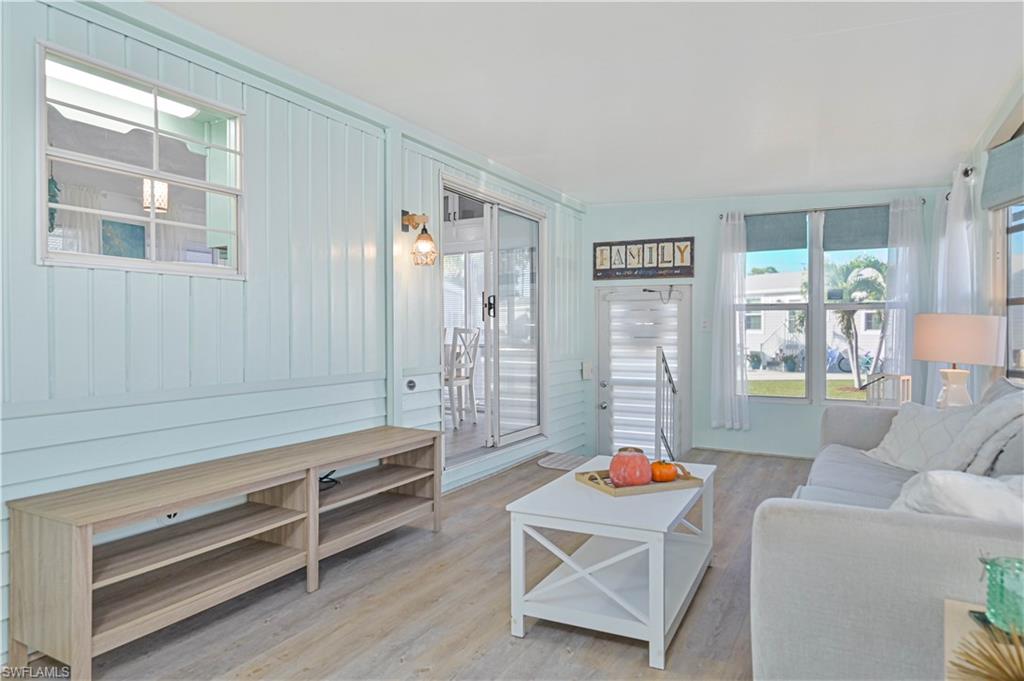 RIVERWOODS PLANTATION - Residential