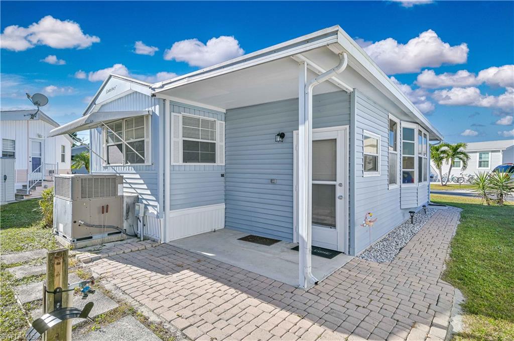 RIVERWOODS PLANTATION - Residential