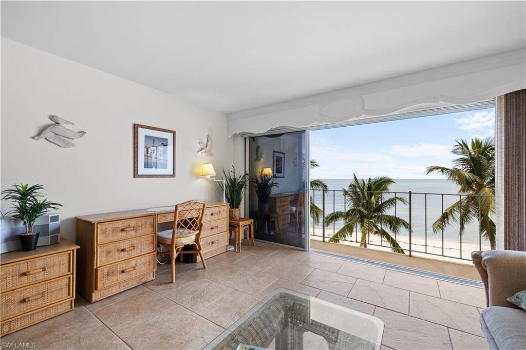 2011 Gulf Shore BLVD N 44