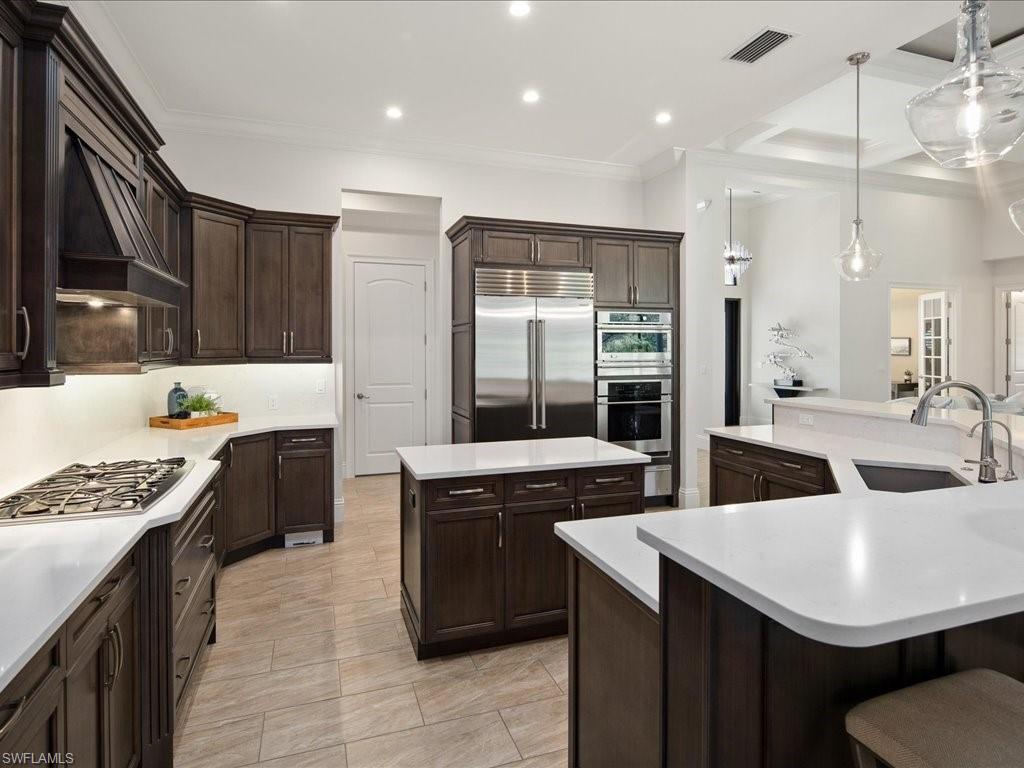 QUAIL WEST - Residential