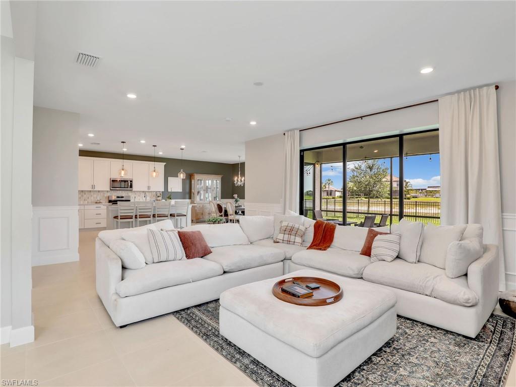 VERDANA VILLAGE - Residential Lease