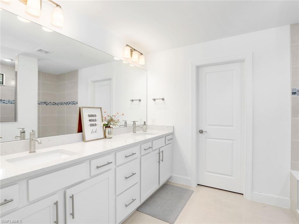 VERDANA VILLAGE - Residential Lease