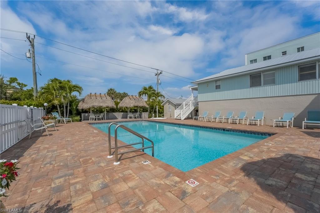 SEA GRAPE BAY CONDO - Residential