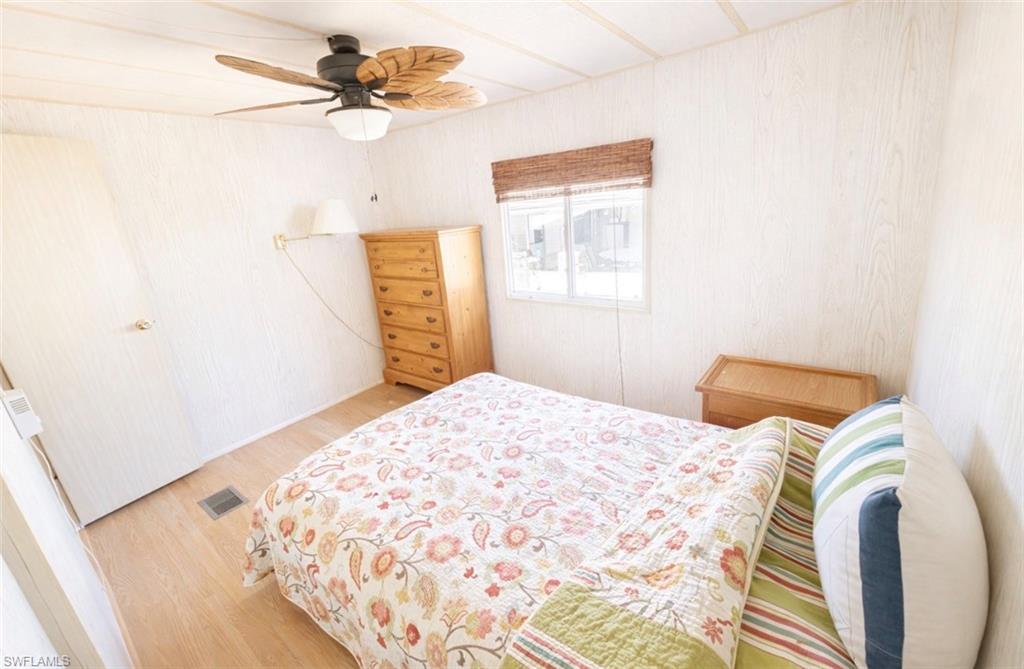 IMPERIAL HARBOR - Residential