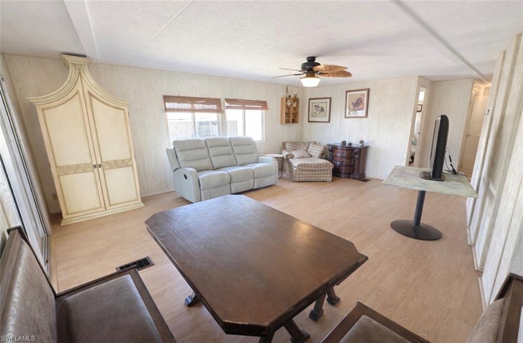 IMPERIAL HARBOR - Residential